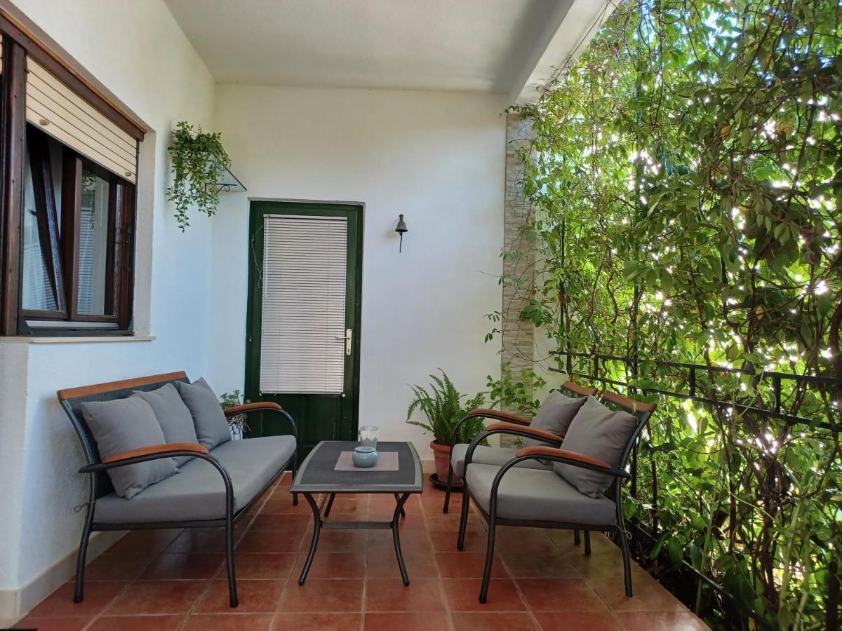 Apartment Lorenzo Trogir Exterior foto